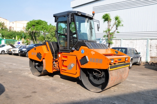 HAMM HD90 Y2004  9 TONS
