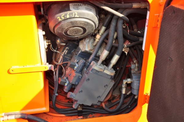 HAMM HD90 Y2004  9 TONS