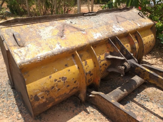KOMATSU JH63