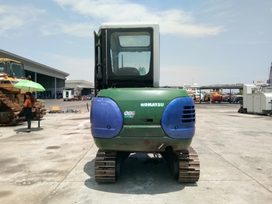 ขายแบคโฮ KOMATSU PC35R-8 นำเข้าจากญี่ปุ่น พร้อมหัวเก๋ง สวยๆพร้อมตัก สนใจติดต่อ ผึ้ง 095-0563605