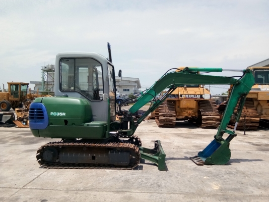 ขายแบคโฮ KOMATSU PC35R-8 นำเข้าจากญี่ปุ่น พร้อมหัวเก๋ง สวยๆพร้อมตัก สนใจติดต่อ ผึ้ง 095-0563605