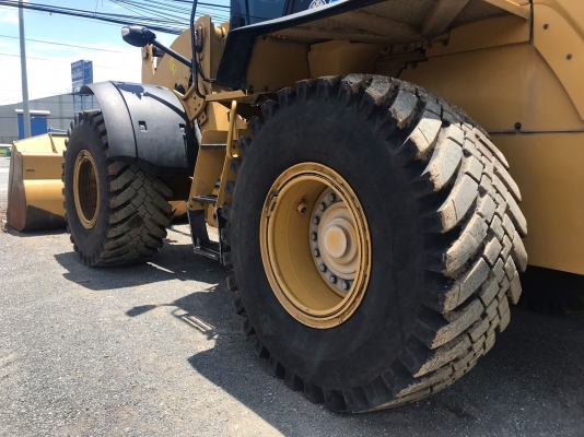 ขายรถตัก CATERPILLAR 938K นำเข้าจากญี่ปุ่น พร้อมใช้ครับ ติดต่อ 063-9316985 ID LINE : 0639316985 ครับ