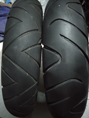 ขาย ล้อแม็กแท้ honda สกู๊ปปี้ 12 ตามในรูปครับ