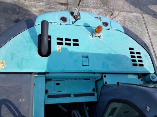 Kobelco SK135SR-1ES ปี2006 นำเข้าจากญี่ปุ่น โทร. 080-6565422 (หนิง)