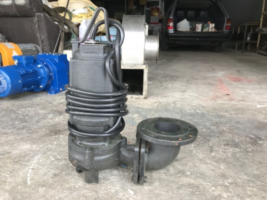 ขายไดโว่ Ebara 2HP. 380V made in Japan สภาพสวย ขนาดท่อ 3นิ้ว หมุนนิ่ม พร้อมใช้งาน ราคา 6,800 บาท