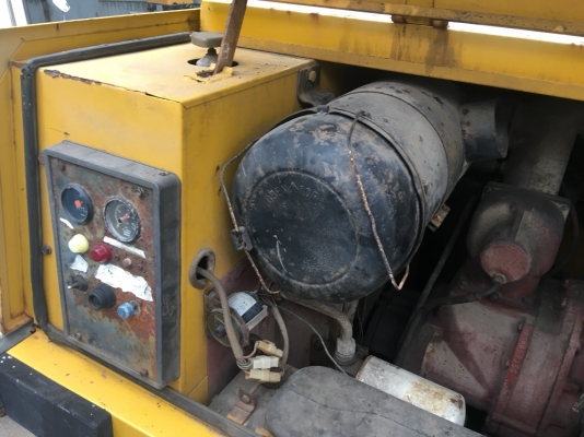 ขายปั๊มลม Atlas copco สภาพสวย พร้อมใช้งาน