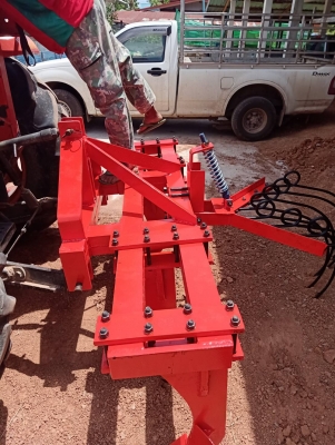 ชุดทำรุ่นอ้อยสำหรับรถไถใหญ่ครับ