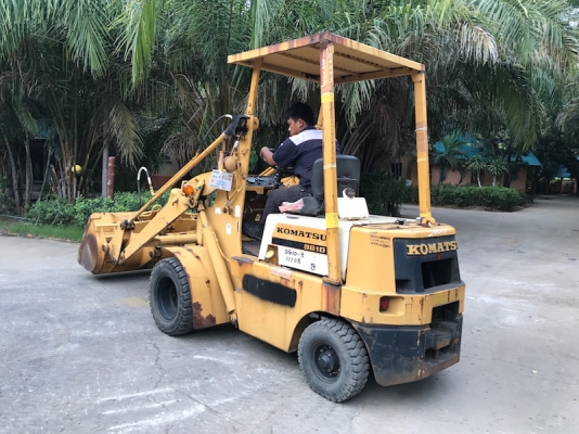 ขายรถตักKOMATSU SG10 ตักคิว เสาสูงกว่าปกติ3.2เมตร สวยเดิมจากญี่ปุ่น ยังไม่เคยใช้ในไทย 148,000เท่านั้น!! ขายรถตักKOMATSU SG10 ตักคิว เสาสูงกว่าปกติ3.2เมตร สวยเดิมจากญี่ปุ่น ยังไม่เคยใช้ในไทย 148,000เท่านั้น!!