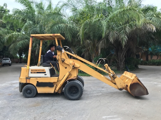 ขายรถตักKOMATSU SG10 ตักคิว เสาสูงกว่าปกติ3.2เมตร สวยเดิมจากญี่ปุ่น ยังไม่เคยใช้ในไทย 148,000เท่านั้น!! ขายรถตักKOMATSU SG10 ตักคิว เสาสูงกว่าปกติ3.2เมตร สวยเดิมจากญี่ปุ่น ยังไม่เคยใช้ในไทย 148,000เท่านั้น!!