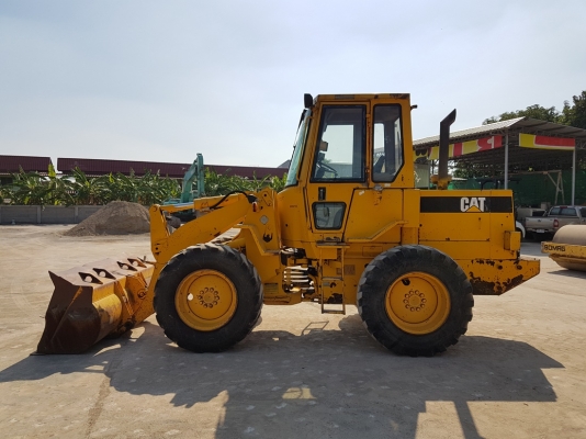 ขายรถตักล้อยาง ยี่ห้อ CATERPILLAR 910E บุ๋งกี๋1.3 คิว นำเข้าจากอเมริกาแท้ ไม่เคยใช้งานในไทย
