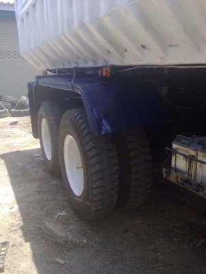 ขายด่วนนิสสัน UD CW30 (2 เพลาใหญ่)