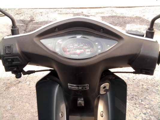 ขออนุญาติขาย  HONDA WAVE100S U-Box สีเทาดำ สตาร์ทมือและเท้า