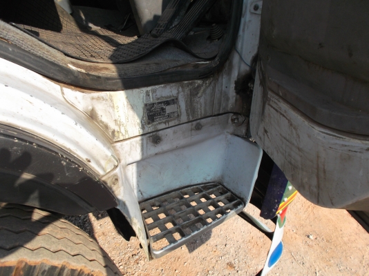 ขายด่วนรถสิบล้อFL1761เพลาไมดรั้มเครือง195แรงม้า