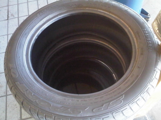 ขายยาง ดันรอป 205 55 16 ปี11 ดอกเต็มครับไม่กินสวยมากขายถูกๆ