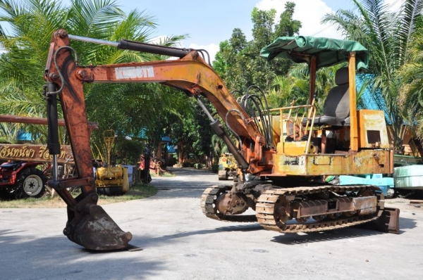 ขาย แบคโฮKUBOTA เท่าpc30 สภาพเดิมๆจากญี่ปุ่น 120,000เท่านั้น!!