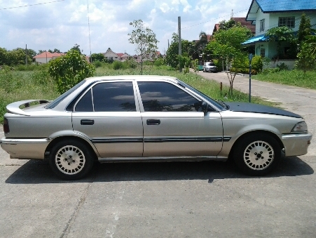ขายรถยนต์ ปี90 โตโยต้า โคโรล่า รุ่นโดเรม่อน เครื่อง4AG1600ccหัวฉีด ติดแก๊สแล้ว เกียร์ออโต้ พวงมาลัยเพาเวอร์ แอร์ ล้อแม็ก รถขับดี ช่วงล่างดี (รถบ้านไม่ใช่แท็กซี่)(ไม่ใช่รถน้ำท่วม)