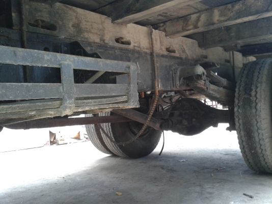 ขายรถบรรทุก6ล้อ อีซูซุ