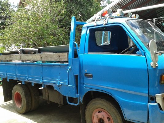 ขายรถบรรทุก6ล้อ อีซูซุ