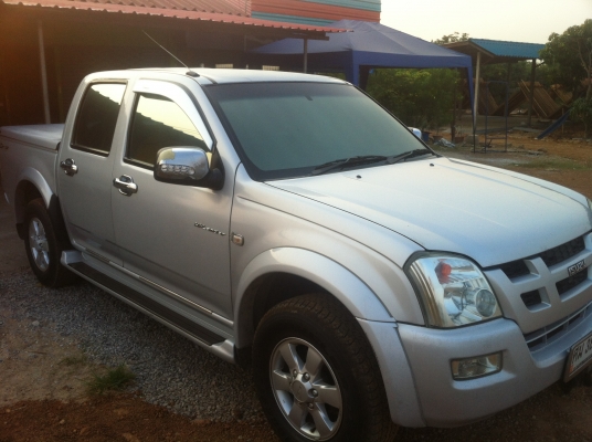 ขายดีแม็ก 4 ประตู ออโต้ 2005 สวย ไฮเลนเดอร์ ไฟซีนอน