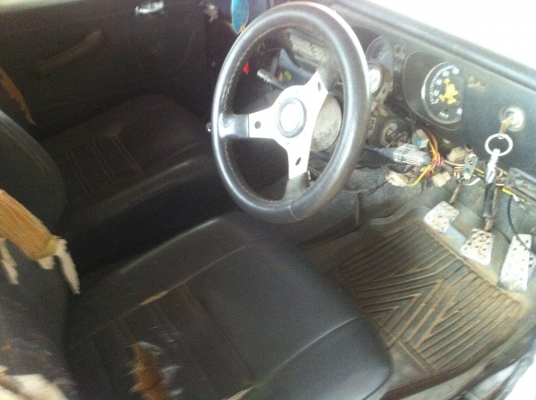 ขายมาสด้าน้อย กระบะยาว ลงเครื่องแล้วติดแก๊สแล้ว