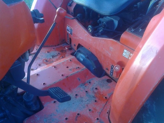 ขายรถไถ KUBOTA L4508 สภาพพร้อมใช้งานราคาไม่แพง