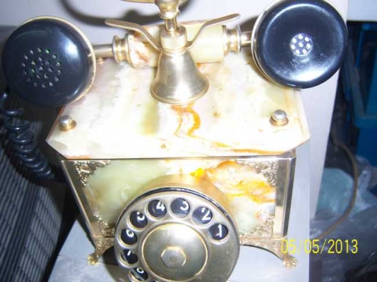 โทรศัพท์ทรงโบราณ หินอ่อนครับสวยๆ