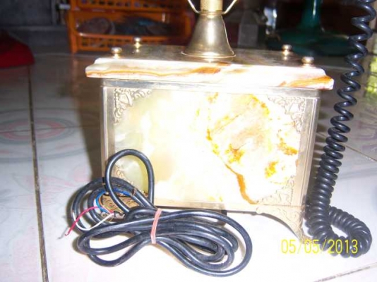 โทรศัพท์ทรงโบราณ หินอ่อนครับสวยๆ