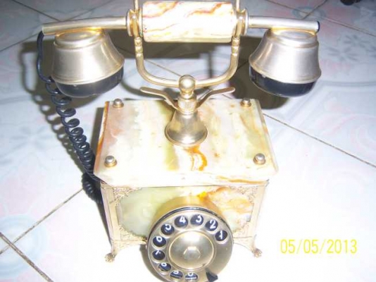 โทรศัพท์ทรงโบราณ หินอ่อนครับสวยๆ