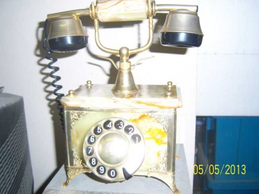 โทรศัพท์ทรงโบราณ หินอ่อนครับสวยๆ