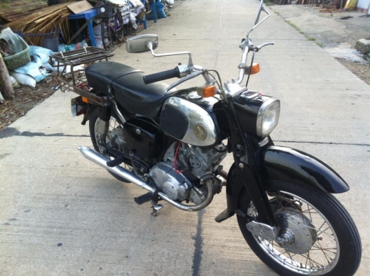 ขาย c92 โครง benly สวยๆเดิมๆ แห้งๆ มีทะเบียนโอน ภาษีเต็ม เครื่องจบ สีดี ขีไกลๆได้ไม่มีปัญหา 55000 0819884773