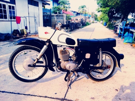 ขายmz 150 es สวยๆสีเดิม ทะเบียน พร้อมเอกสารโอน เครื่องดี 0819884773