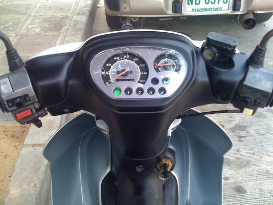 YAMAHA สปาร์ค &rdquo; สตาร์ทมือ เดิมๆ