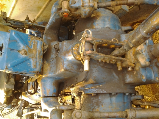 Ford78แรง 6600 ไอ้หนุ่มเสื้อลาย เกียร์D7 เฟืองท้ายD4 หางD6 อุปกรณ์หาง3 หาง7 ใบดัน Ford78แรง 6600 ไอ้หนุ่มเสื้อลาย เกียร์D7 เฟืองท้ายD4 หางD6 อุปกรณ์หาง3 หาง7 ใบดัน