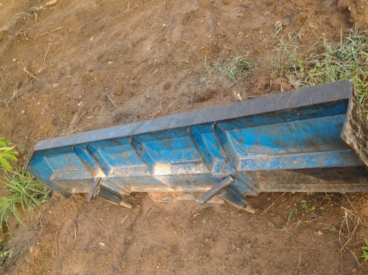 Ford78แรง 6600 ไอ้หนุ่มเสื้อลาย เกียร์D7 เฟืองท้ายD4 หางD6 อุปกรณ์หาง3 หาง7 ใบดัน Ford78แรง 6600 ไอ้หนุ่มเสื้อลาย เกียร์D7 เฟืองท้ายD4 หางD6 อุปกรณ์หาง3 หาง7 ใบดัน