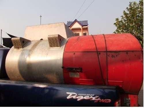 ถังน้ำมันอลูมิเนียม 1000 ลิตร พร้อมหัวบีบไฟฟ้า