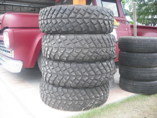 ขายยางโยโกฮามา265/75/16ปี2011