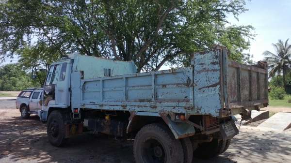 ขายด่วน 6 ล้อดั้มดินยาง 9 พร้อมใช้งานเล่มพร้อม