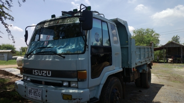 ขายด่วน 6 ล้อดั้มดินยาง 9 พร้อมใช้งานเล่มพร้อม