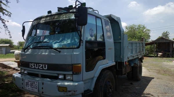 ขายด่วน 6 ล้อดั้มดินยาง 9 พร้อมใช้งานเล่มพร้อม