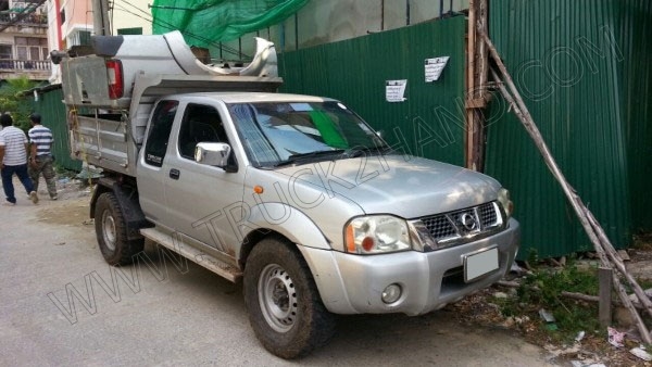 นาทีทอง***รถนิสสันฟรอนเทียร์ 105 แรงม้า ขับเคลื่อน 2 เพลา 4x4 ZD30T ติดกระบะดั๊มไฟฟ้า