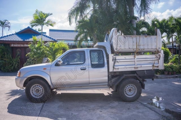 นาทีทอง***รถนิสสันฟรอนเทียร์ 105 แรงม้า ขับเคลื่อน 2 เพลา 4x4 ZD30T ติดกระบะดั๊มไฟฟ้า