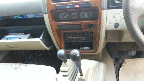 นาทีทอง***รถนิสสันฟรอนเทียร์ 105 แรงม้า ขับเคลื่อน 2 เพลา 4x4 ZD30T ติดกระบะดั๊มไฟฟ้า