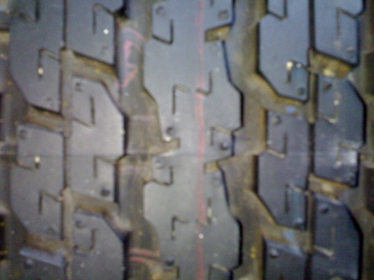 ขายยาง bridgestone 255-65-17  ติดรถป้ายแดง