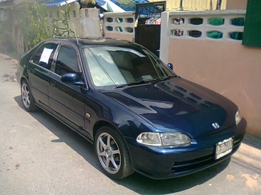 ขายโคตรถูกคับขายรถเก๋งCIVICเตารีด4ประตูปี94เครื่องหัวฉีด สภาพสวยๆบางๆรถพร้อมใช้คับ