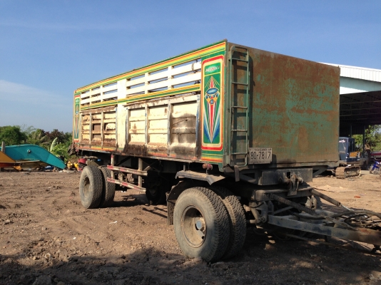 ขายลูกพ่วง