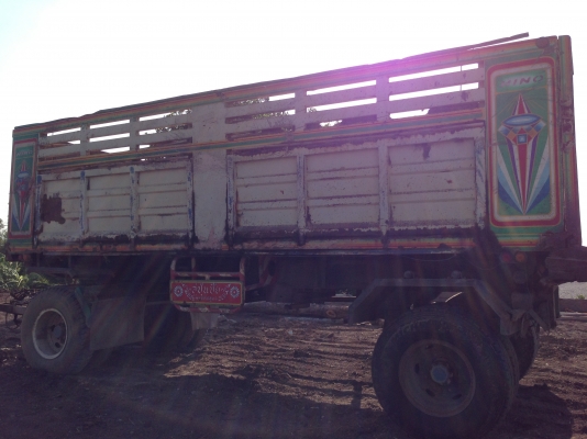 ขายลูกพ่วง