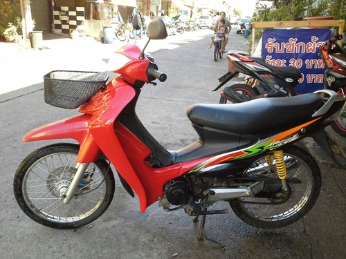 smash ปี 51 รถบ้านเดิมๆ ซื้อใช้งานไม่ผิดหวัง รถสภาพดีมาก เอกสารครบ โอนได้เลย