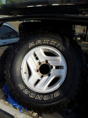 ขาย ยาง mud maxxis 31 ปี1210 ขาย ยาง mud maxxis 31 ปี1210