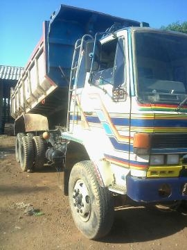 ขายรถสิบล้อดัั๊มพ์ Isuzu 240 หัวขาว 2 เพลา ด.ท้องเรือ เข้าแนนซ์ได้ 800,000-850,000 ยาง 70\% ทะเบียนพร้อม ขายรถสิบล้อดัั๊มพ์ Isuzu 240 หัวขาว 2 เพลา ด.ท้องเรือ เข้าแนนซ์ได้ 800,000-850,000 ยาง 70\% ทะเบียนพร้อม