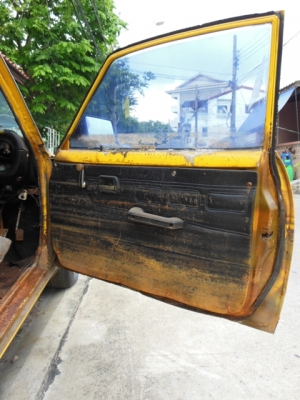 ขาย/แลก Mazda 808,Rx3 2ประตู แห้งสนิท ทบ.โอนนะ